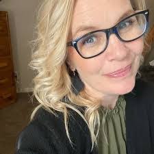 Misty Berger's Instagram, Twitter & Facebook