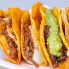 Birria De Res Estilo Tijuana Los Angeles Satisfaction At First Bite Hand Made Corn Tortillas Shredded Beef Birria De Rez Onion Cilantro Chili Arbol S Comida Salsas Arboles