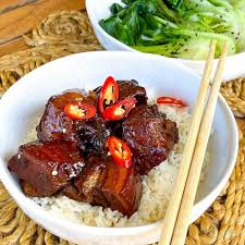Hong Shao Rou (Red Braised Pork Belly) + Video | Silk Road Recipes