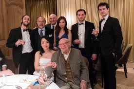 Administrateur du groupe figaro, il détenait une fortune estimée à plus de 6 milliards d'euros, selon le magazine forbes, notamment issue de l'héritage laissé par son. It Trendy Ou Ce Qu Il Ne Fallait Manquer Par Emily Rencien Sally Dessange La Fee Musicienne Penchee Sur Le Berceau De La Sologne