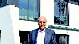 So haben wir uns zu einem der marktführer im hausbau entwickelt. Linx Hans Weber Grunder Von Weber Haus Wird 80 Jahre Alt Baden Online Nachrichten Der Ortenau Offenburger Tageblatt