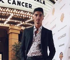 28 years old (as of july 2020) birthplace: Taylor Zakhar Perez Wiki Age Girlfriend Height Net Worth Family Biography Taylorzakharperez Cute Celebrity Guys Cute Celebrities Celebrity Biographies