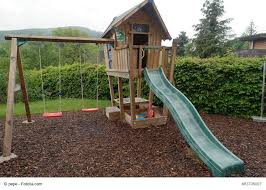 Spielplatz Im Garten Gardomat