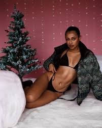 Mira Patel - Free pics, galleries & more at Babepedia