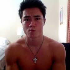 Sean Melton (@gseantwg)