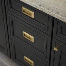 The Best Selection Of Cabinet Hardware Design To Help You In Your Next Projects Kitchen Remo Brass Kitchen Hardware Kitchen Drawer Pulls Campaign Drawer Pulls
