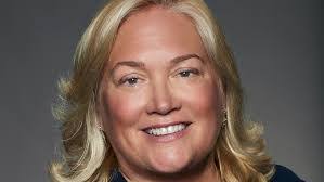 Meredith Roberts's Instagram, Twitter & Facebook