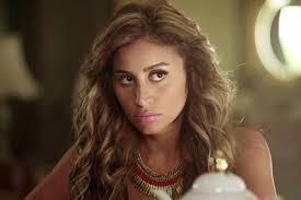 دينا الشربيني عمرو يوسف أمير صلاح شيرين مي الغيطي رجاء الجداوي. Ù…Ø¬Ù„Ø© ÙƒÙ„ Ø§Ù„Ø£Ø³Ø±Ø© Ø¯ÙŠÙ†Ø§ Ø§Ù„Ø´Ø±Ø¨ÙŠÙ†ÙŠ Ø¹Ù…Ø±Ùˆ Ø¯ÙŠØ§Ø¨ Ù‡Ùˆ Ø£Ø¬Ù…Ù„ Ù…Ø§ ÙÙŠ Ø­ÙŠØ§ØªÙŠ
