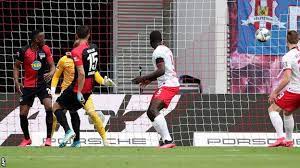 Diese übersicht zeigt den gesamten spielplan der bundesliga. Rb Leipzig 2 2 Hertha Berlin Krzysztof Piatek S Late Penalty Denies Leipzig Bbc Sport