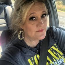 Kriste Lewis, a 40-year-old mother of two, hadn't done splits & high kicks  since her high school days, but that didn't stop her from trying out for  the New Orleans Saints cheerleading