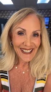 Shari Marcus Jewelry 1PMET, Oro Mio Gold 2pmET, Victoria Wieck 3pmET