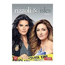 Rizzoli & isles is a tnt television series starring angie harmon as police detective jane rizzoli and sasha alexander as medical examiner dr. Rizzoli Et Isles Saison 7 Dvd Dvd Zone 2 Achat Prix Fnac