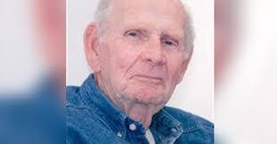 Amity Lloyd's Instagram, Twitter & Facebook