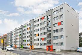 Vonovia is the largest but by no means the only rental company in germany to be attacked for their questionable methods. Vonovia Dresden Schilderwerk Dresden