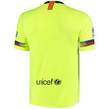 For the look sported at camp nou by amazing players like lionel messi, antoine griezmann, sergio busquets, or gerard piqué, pick up the 2020/21 home kit. Fc Barcelona Jerseys Barcelona Jersey Fc Barcelona Uniforms Fanatics