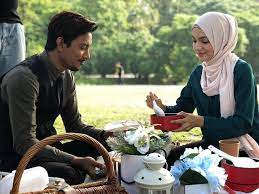 Tonton drama kan ku kejar cinta kamu episod 7. Pelakon Drama Kan Kukejar Cinta Kamu Astro
