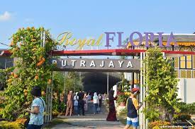 This is the 10th anniversary of annual floral festival in putrajaya, so be. Royal Floria Putrajaya 2018 10 Wonders Of Floria Xplorasi Destinasi