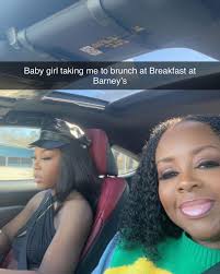 My baby girl Moriah took me to brunch at Breakfast at Barney's. The food  was delicious and we had so much fun talking and catching up. I Love you  @riah_official ❤️🥰