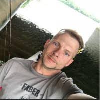 Daniel Delp's Instagram, Twitter & Facebook