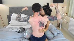 Frankie & Lucy - Lustery Couple