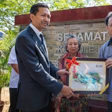 Dayang lana binti datu harun; Datuk Amir Kahar Tun Datu Hj Mustapha Home Facebook