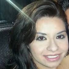 Daniela Anaya (@danieladc831)