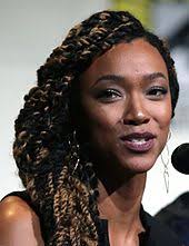Discovery, and as sasha williams on the walking dead. Sonequa Martin Green Wikipedia