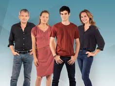 Un si grand soleil est un(e) programme sur la télévision française de france 2 qui avait reçu une moyenne de 3,5 étoiles par les visiteurs d'emissionreplay.fr. 30 Idees De Un Si Grand Soleil Series Tv France 2 Soleil