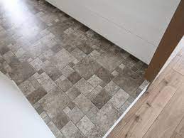 キッチンの床は サンゲツのクッションフロア cm1243 フラッグストーン キッチン床 キッチンフロア キッチンマット おしゃれ