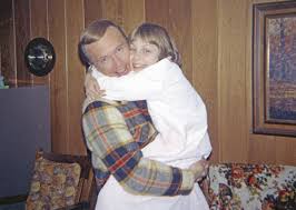 A woman tries to escape her murderous ex by living in hiding with her child. Abducted In Plain Sight What S The True Story Behind The Netflix Documentary