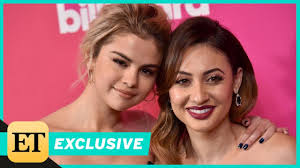 Selena gomez's mom mandy teefey revealed that even though she's not happy about her daughter's relationship with justin bieber, she knows gomez is old enough to make her own decisions. Mandy Teefey Recalls Yelling And Freaking Out During Selena Gomez S Kidney Surgery Exclusive Youtube