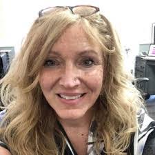 Cindy Levan's Instagram, Twitter & Facebook