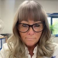 200+ perfiles de «Maureen Lewis»