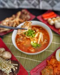 Bumbunya komplet dengan rasa pedas nendang. Seblak Asgar Seturan Depok Restaurant Reviews Photos Phone Number Tripadvisor