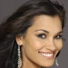 Brook Lee's Instagram, Twitter & Facebook