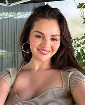 Discover 11 e and hannah montana forever ideas