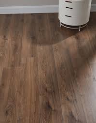 Farmhouse Dark Oak Laminate Flooring Oak Laminate Flooring Oak Laminate Brown Laminate Flooring