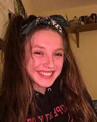 Erin Mackay's Instagram, Twitter & Facebook