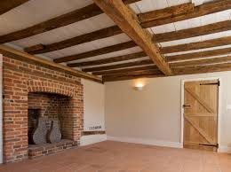 Entdecke rezepte, einrichtungsideen, stilinterpretationen und andere ideen zum ausprobieren. Comment Renover Les Poutres Apparentes Leroy Merlin