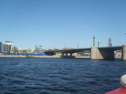На месте нынешнего моста через большую невку был организован лодочный. Kantemirovskij Most Okrug Aptekarskij Ostrov Mapio Net
