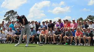 Tiger Woods Updates Masters Round 1