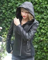 Taylor Swift Black Hooded Jacket Taylor Swift Black Leatherjacket In 2020 Womens Leather Jacket Outfit Jacket Outfit Women Leather Jacket Hoodie