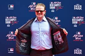 Sondra Blust Desnuda - Petite Body Uncovered 