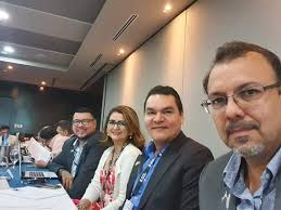 Sociedad Dental de El Salvador felicita al Dr. ADRIAN AVENDAÑO, por recibir  el reconocimiento de "ODONTOLOGO DISTINGUIDO" de El Salvador, en FOCAP  Panama 2020.