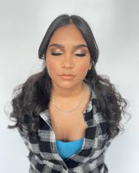 D Ā M E S B E A U T I Q U E