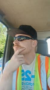 Arielle Harden's Instagram, Twitter & Facebook