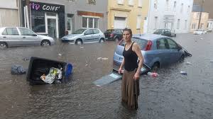 Plus précises et 4 fois par jour. Video Saint Nazaire Les Images Impressionnantes De L Orage De Grele Samedi