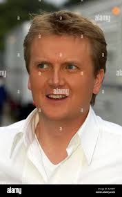 The praise singer hi-res stock photography and images