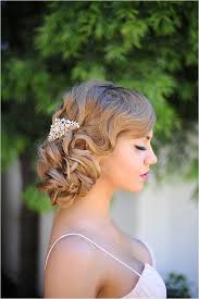 1930s hairstyles could seem as more romantic hairstyles than the defiant bobs of the '20s. 20 Elegant Art Deco Bridal Hair Makeup Ideas Chic Vintage Brides