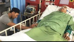 Pemilihan pemain uitm agak unik kerana para pemain termasuk pemain import, harus mengikuti kursus ijazah sarjana muda di universiti teknologi mara untuk dipilih mewakili skuad uitm fc. Beramal Dengan Rawatan Fisioterapi